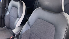 Renault Captur 1.0 TCE 90 Techno 5dr Petrol Hatchback